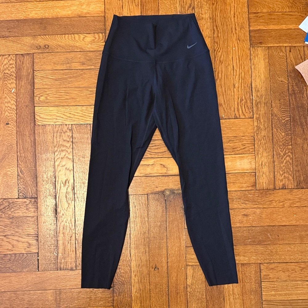 Nike Zenvy Ribbed Black High-Waisted Leggings